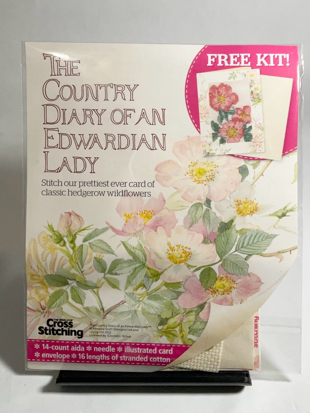 THE COUNTRY DIARY OF AN EDWARDIAN LADY Cross Stitch Card Kit FROM THE WORLD OF C